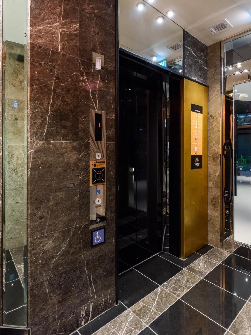 Apa Hotel Hatchobori Shintomicho Токіо Екстер'єр фото
