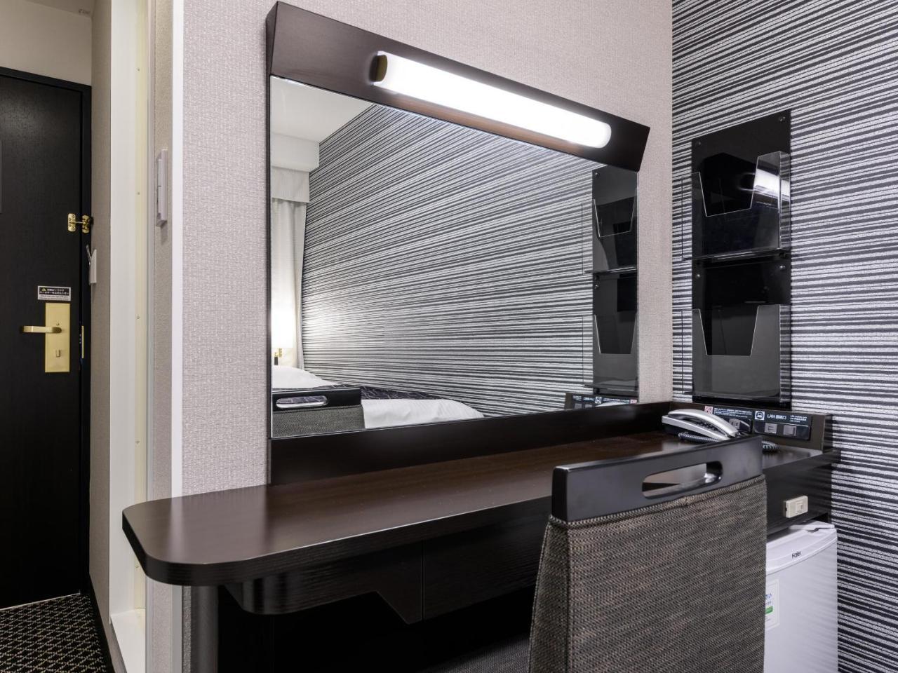 Apa Hotel Hatchobori Shintomicho Токіо Екстер'єр фото